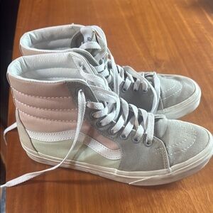Vans Gray and Pink Sneakers Classic Low-Top Design